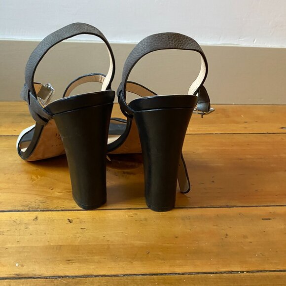 Cole Haan Nike Air White and Gray leather ankle strap heel - Picture 4 of 8